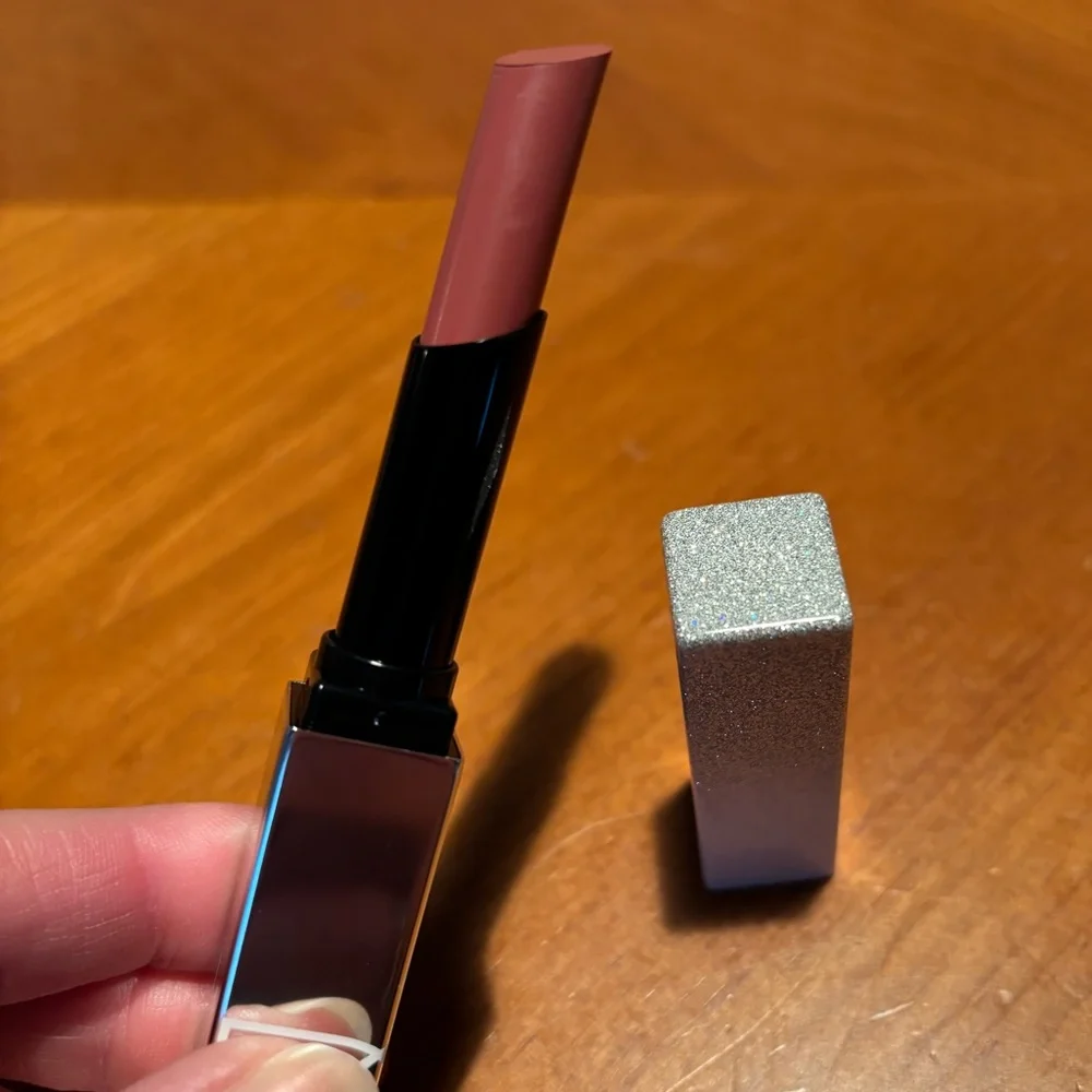 NARS Starlight Powermatte Lipstick American Woman
